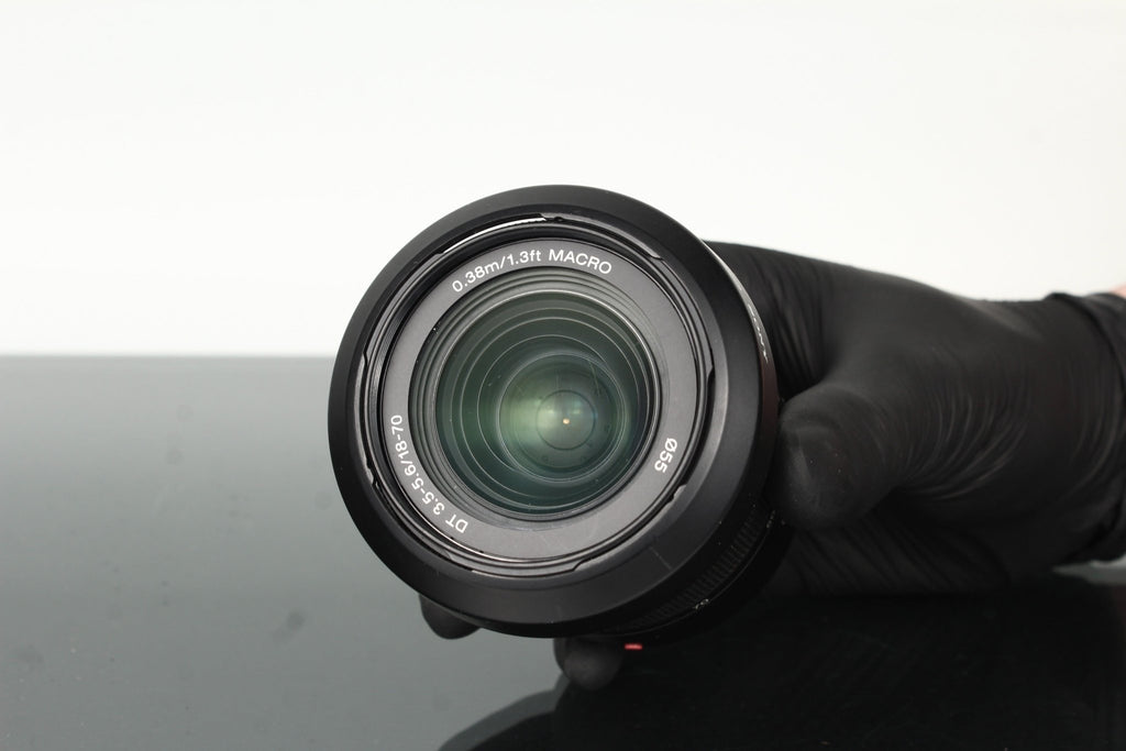 Sony DT 1:3.5 - 5.6 18 - 70mm - Dutch|Thrift