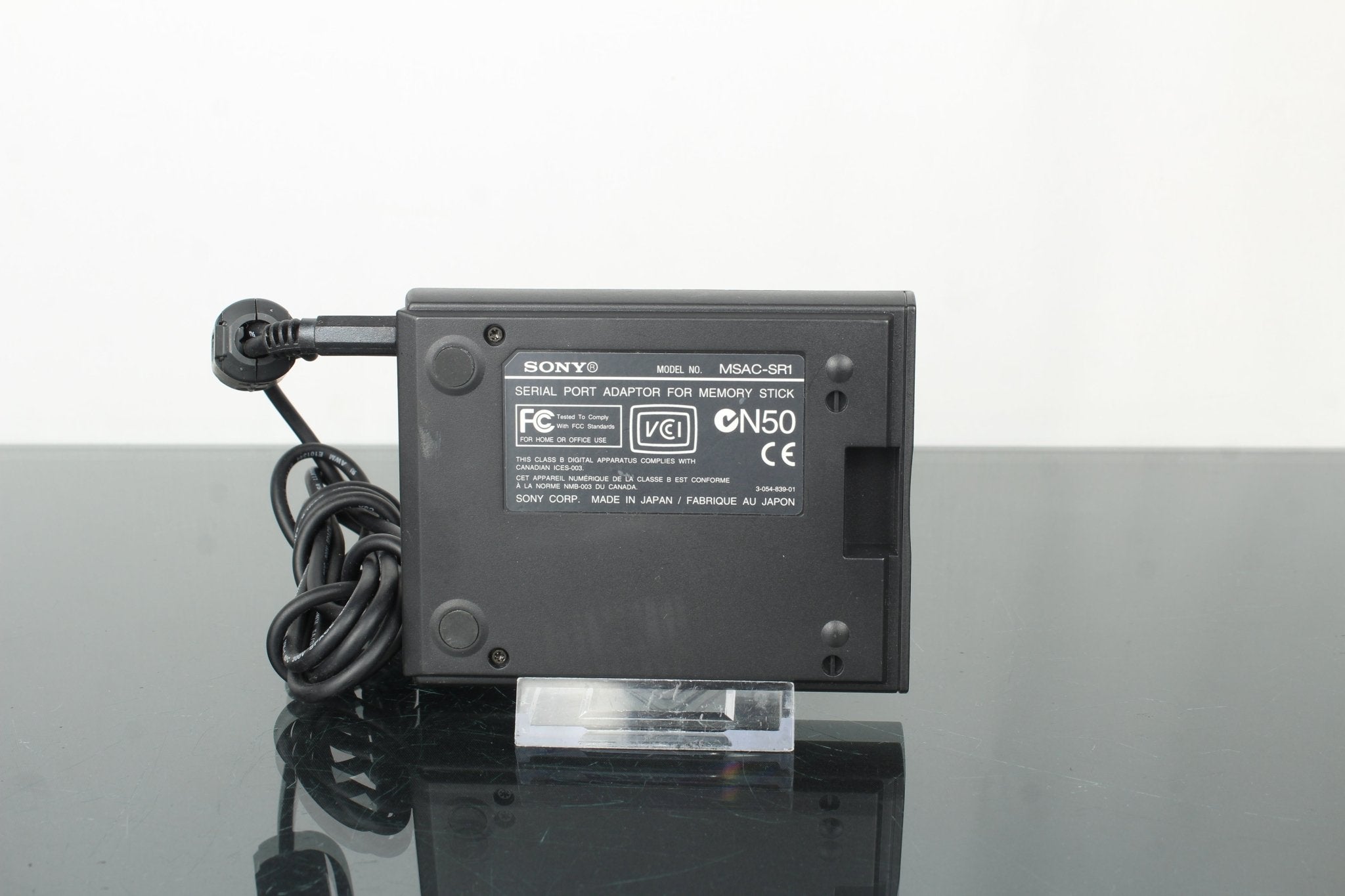 Sony Handycam Adaptor MSAC-SR1 – Dutch|Thrift