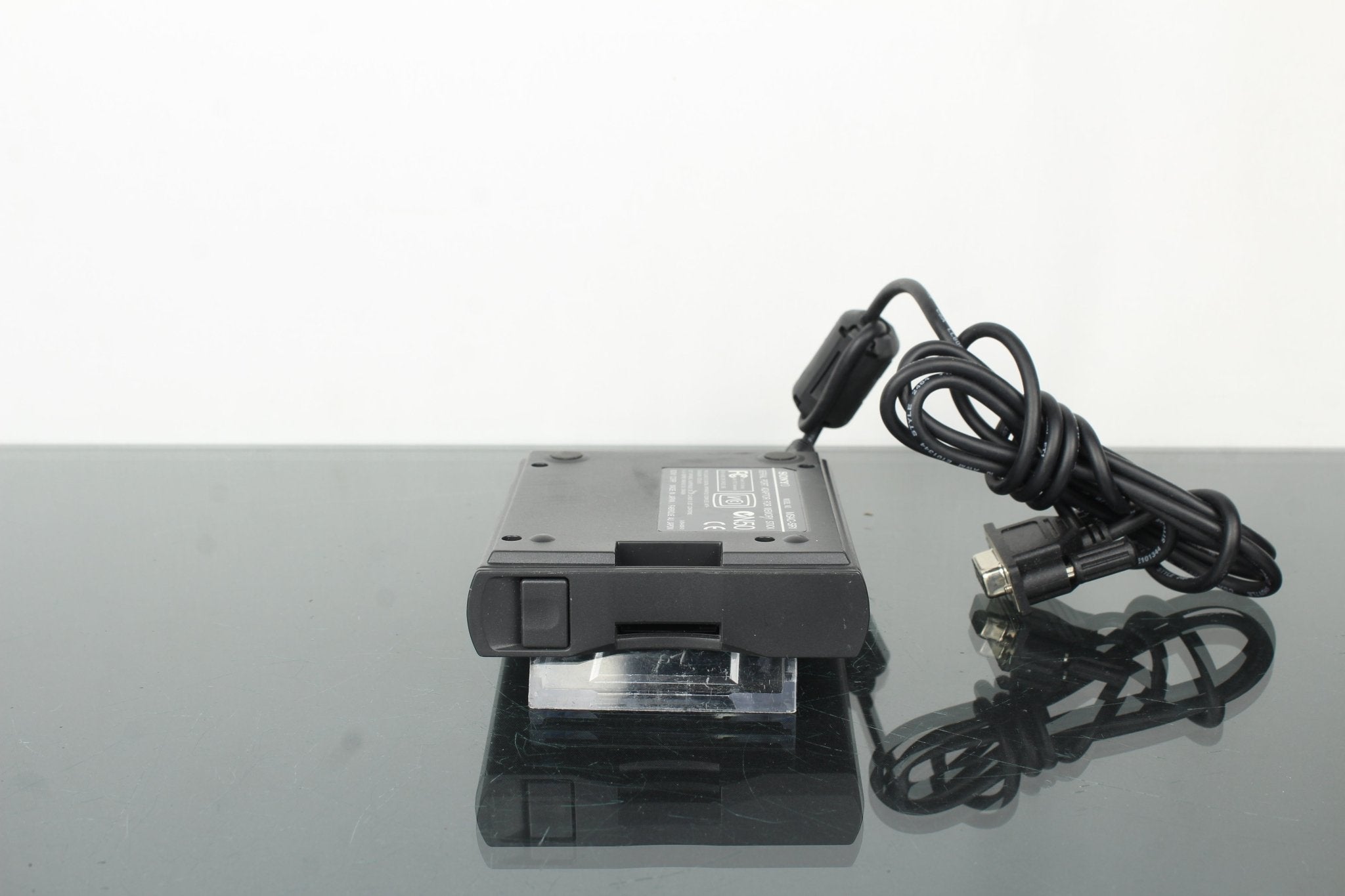 Sony Handycam Adaptor MSAC-SR1 – Dutch|Thrift