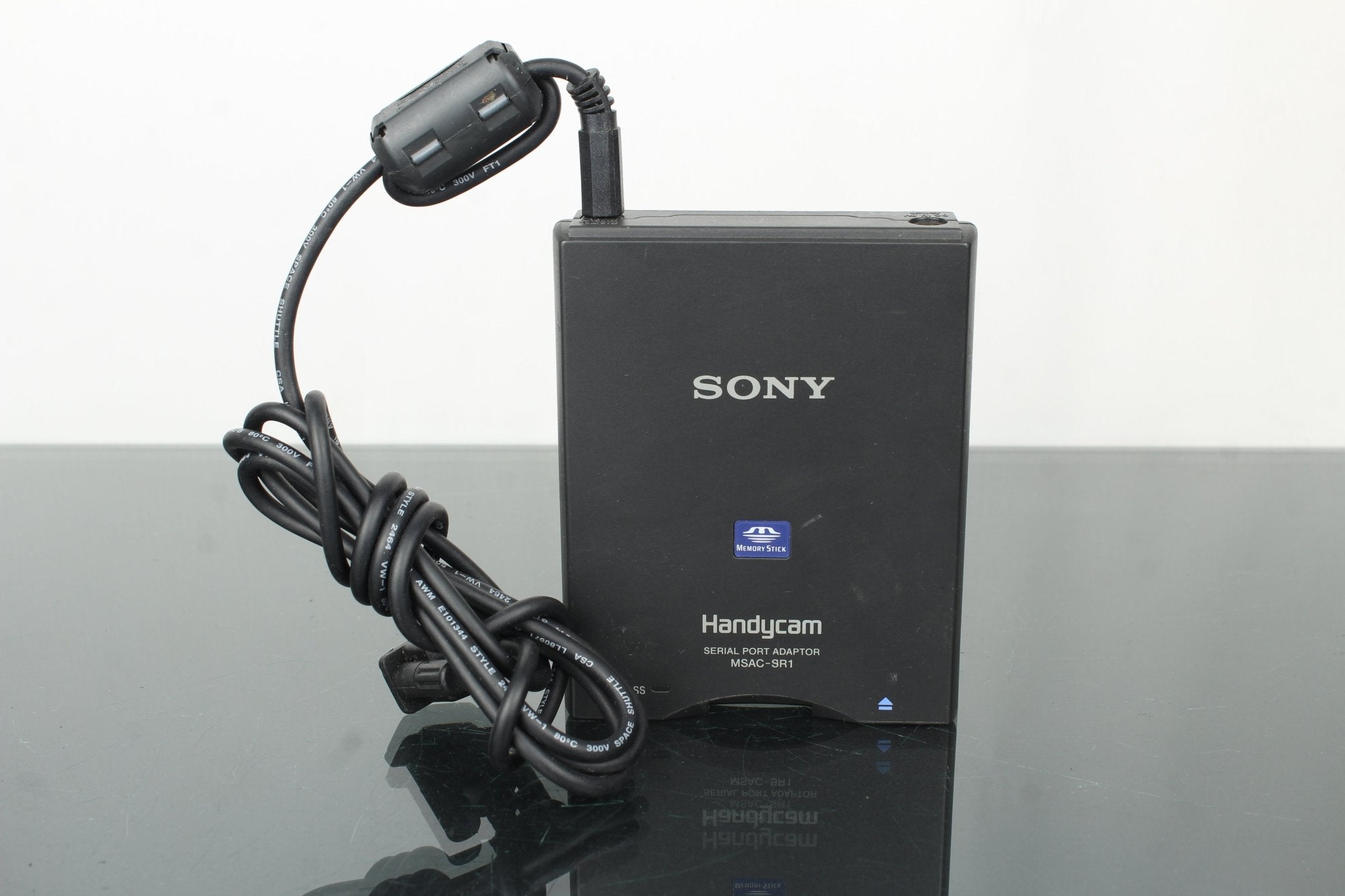 Sony Handycam Adaptor MSAC-SR1 – Dutch|Thrift