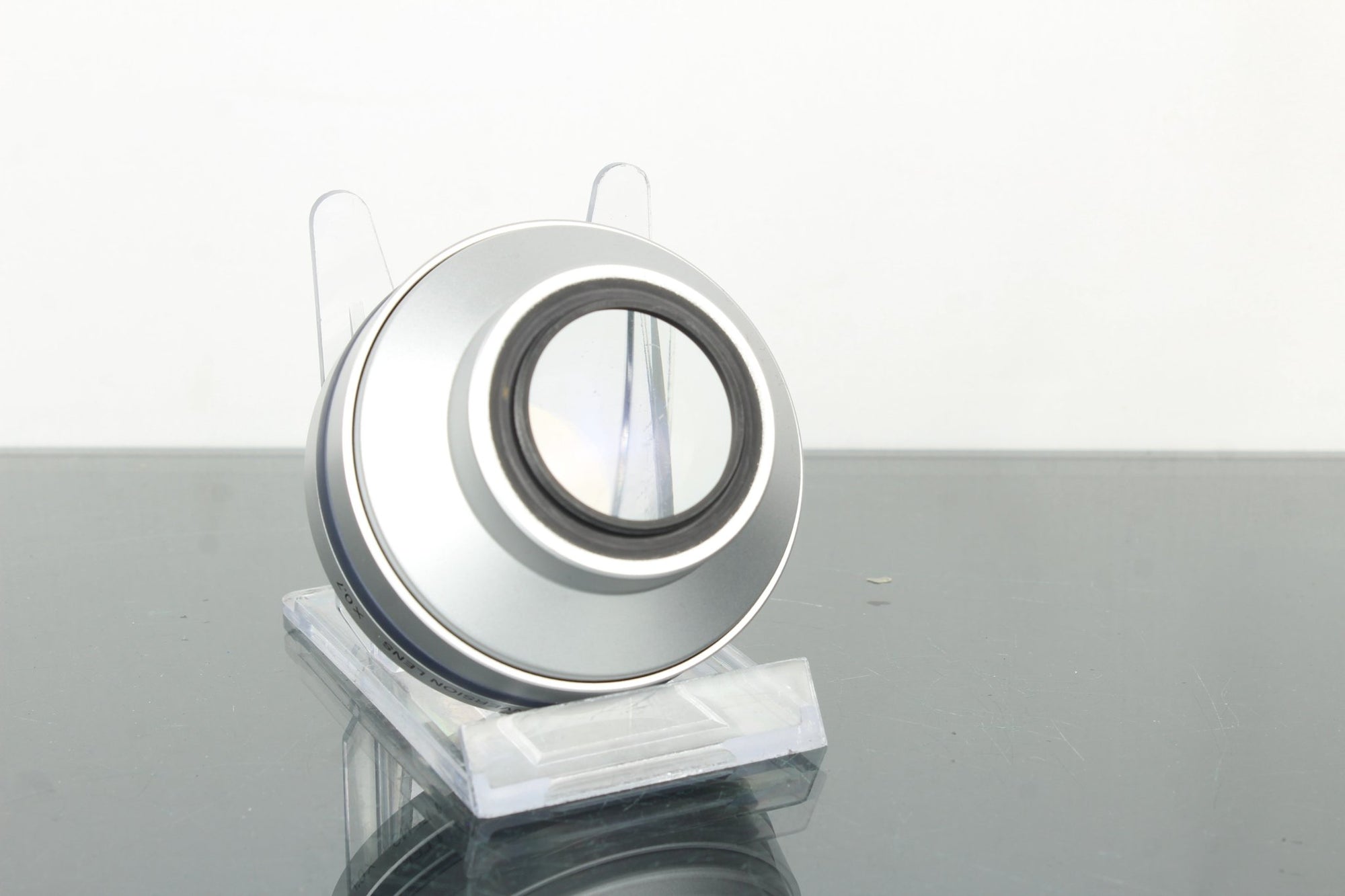 Sony Wide Conversion Lens x0.7 - Dutch|Thrift