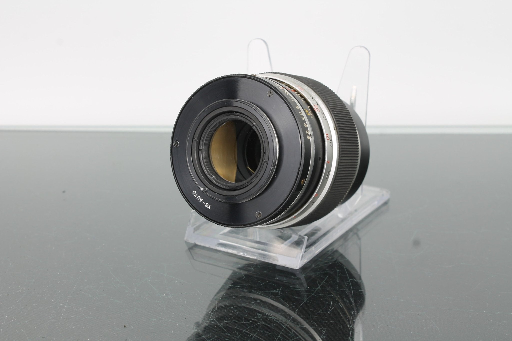 Sun Tele YS 135mm f/2.8 Manual Focus Prime Lens – Dutch|Thrift