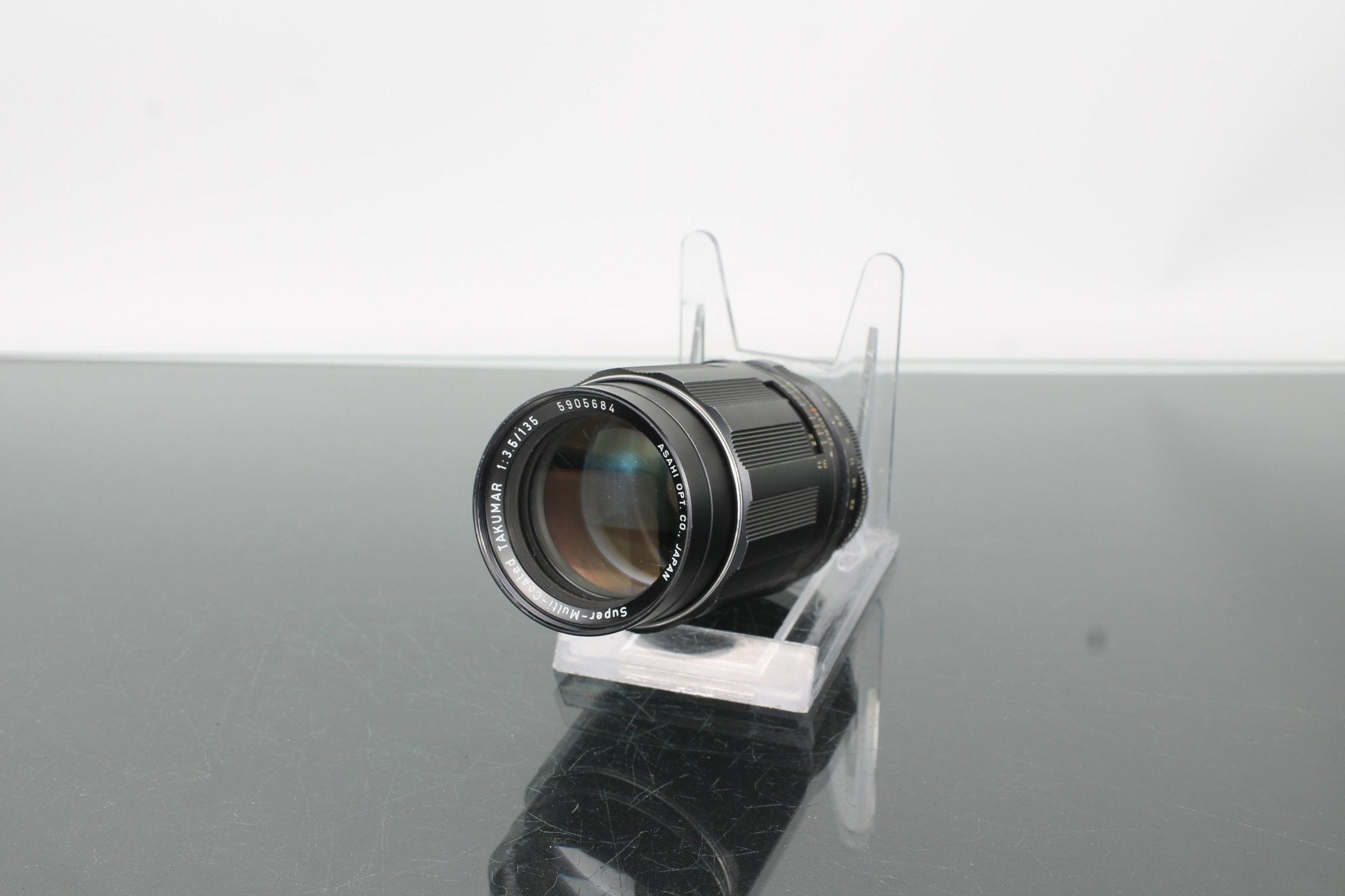 Super-Multi-Coated Takumar 135mm f/3.5 Lens – Dutch|Thrift