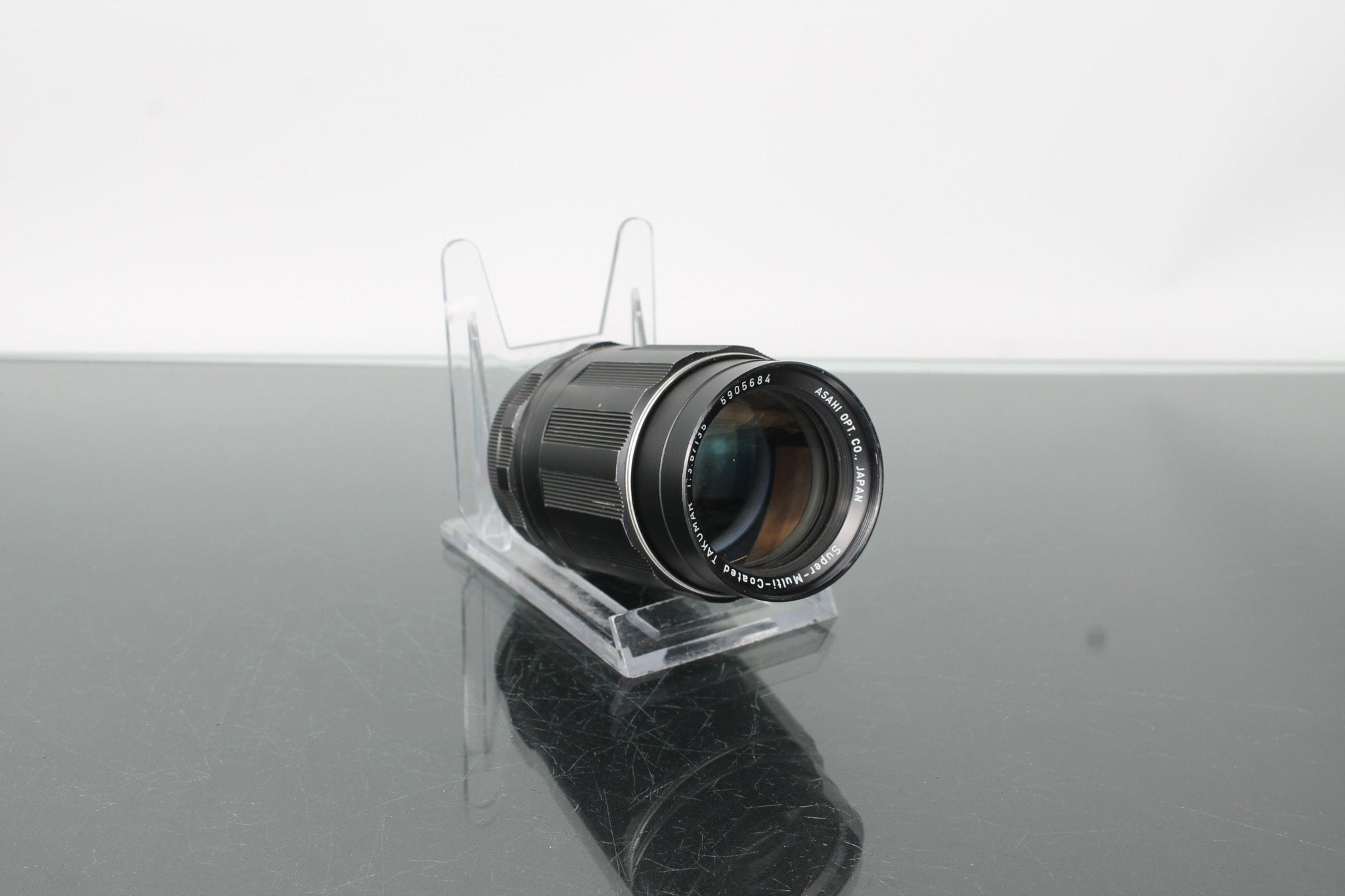 Super-Multi-Coated Takumar 135mm f/3.5 Lens – Dutch|Thrift