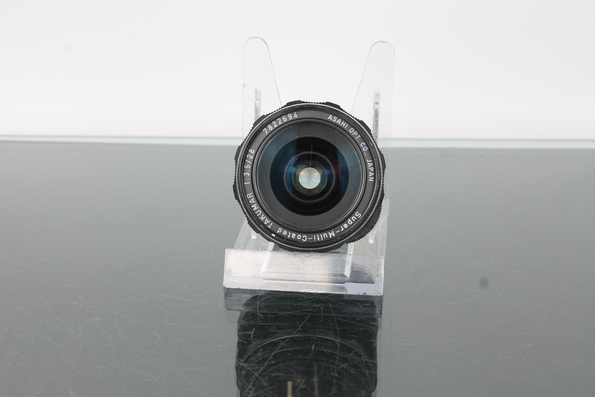 Super - Multi - Coated Takumar 28mm f/3.5 - Dutch|Thrift