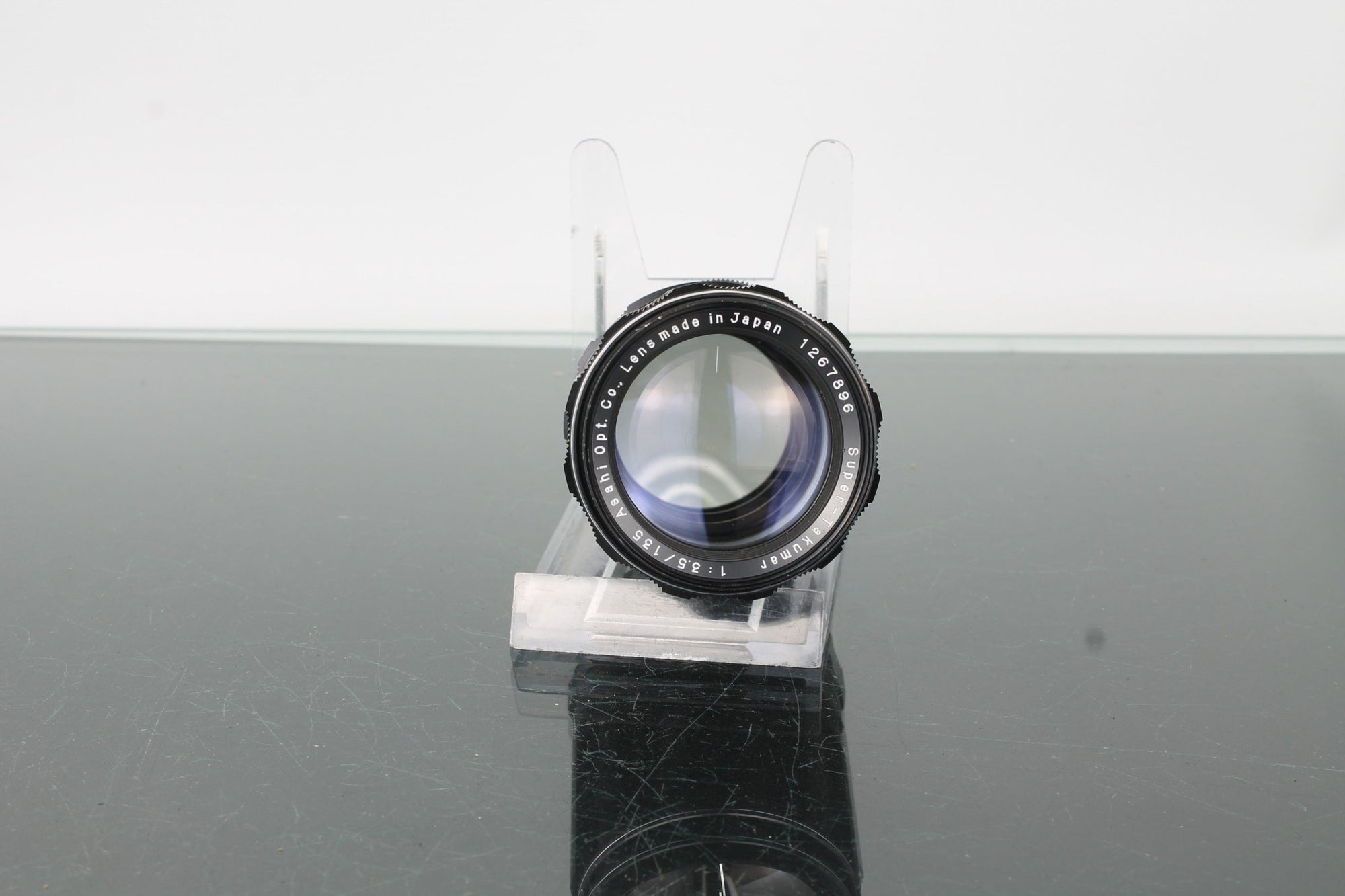 Super - Takumar 1:3.5/135 - Dutch|Thrift
