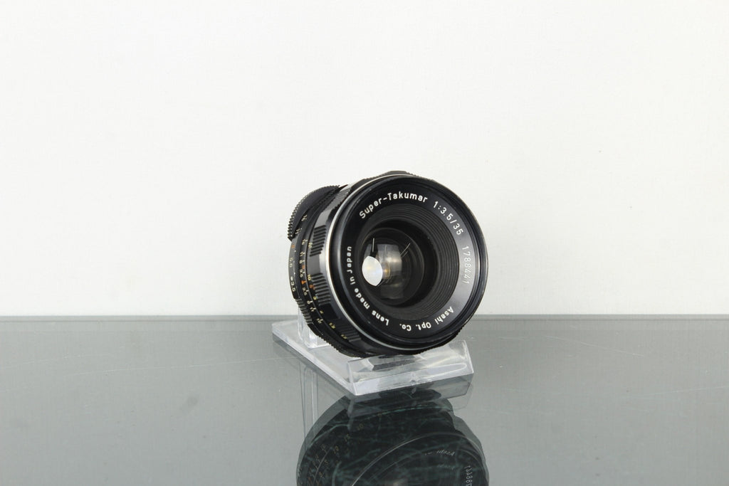 Super - Takumar 35mm f/3.5 - Dutch|Thrift