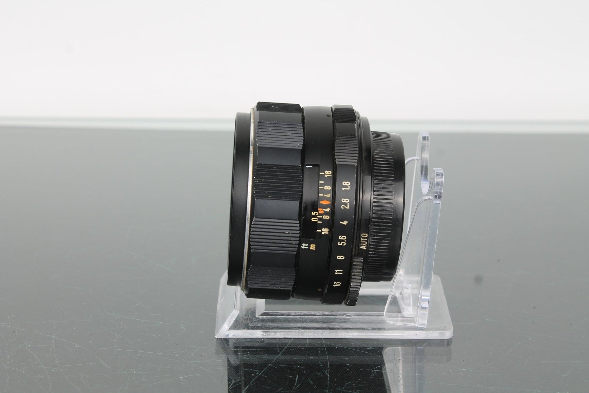 Super - Takumar 55mm f/1.8 - Dutch|Thrift