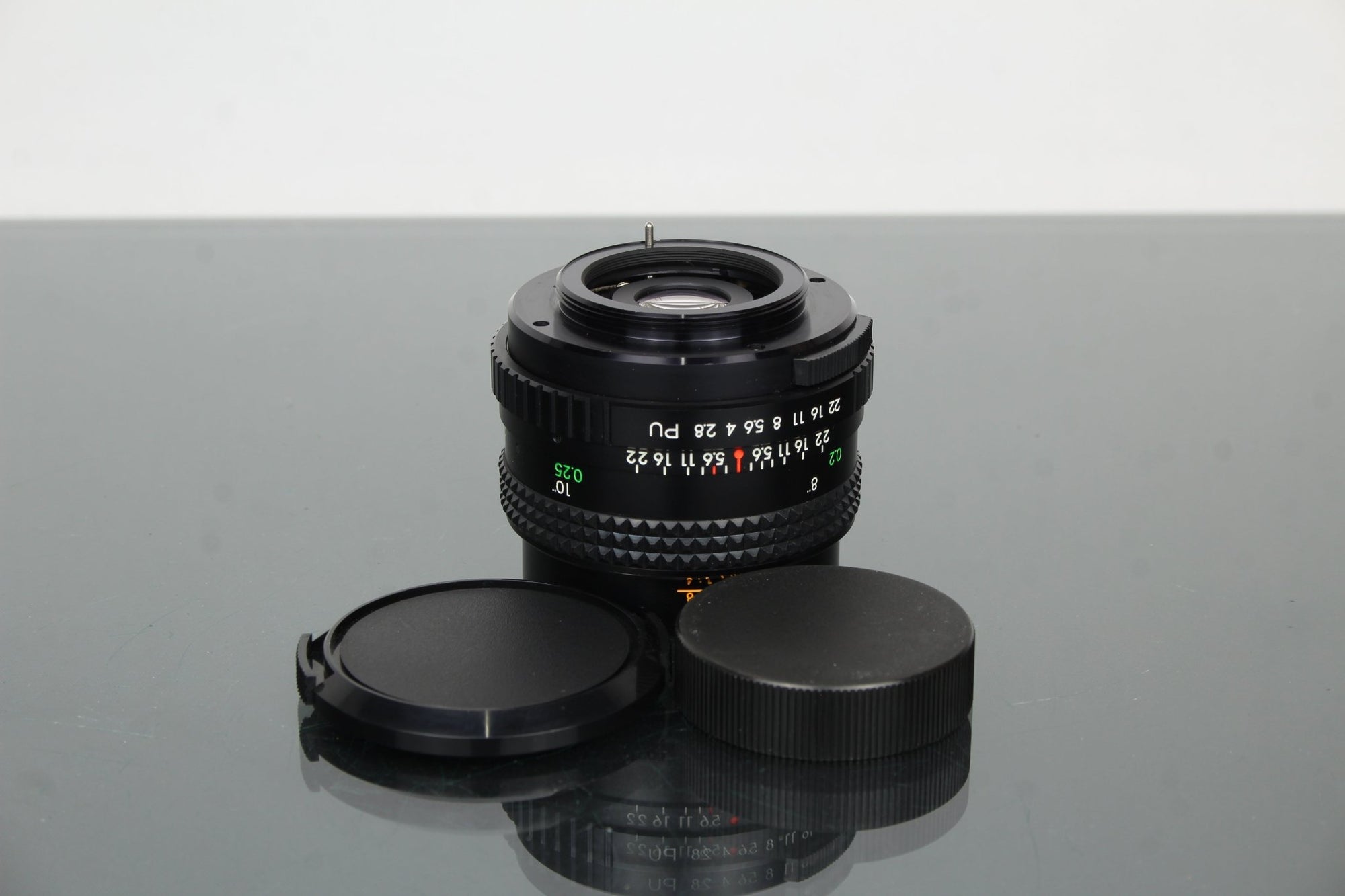 Supra MC 1:2.8 F=28mm Manual Focus Macro Lens (Unknown Mount) - Dutch|Thrift
