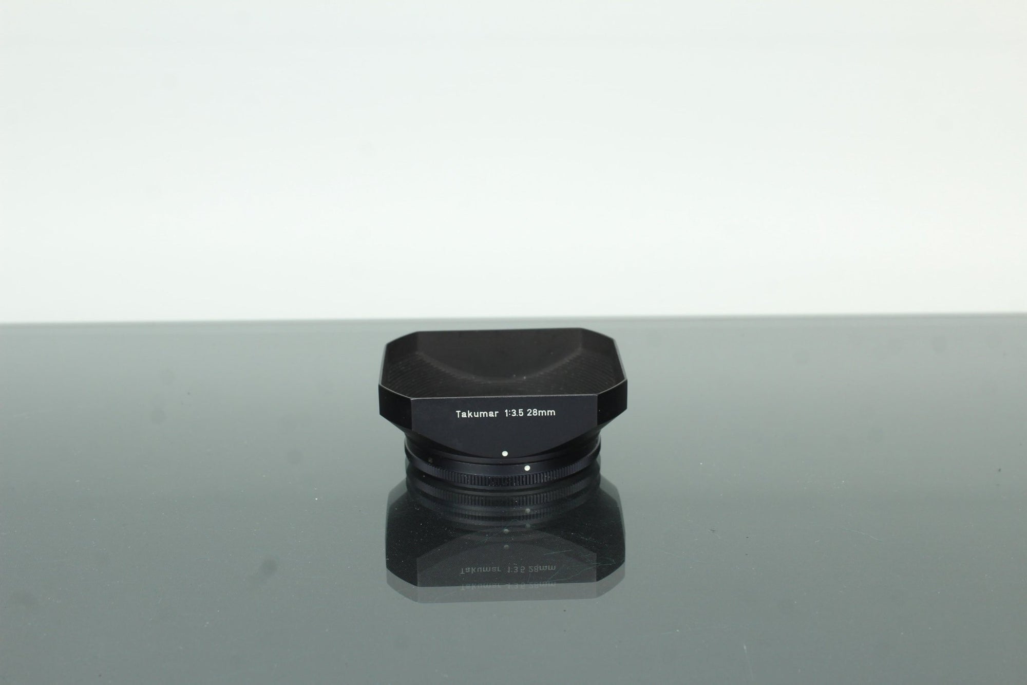 Takumar 28mm f/3.5 Lens Hood - Dutch|Thrift