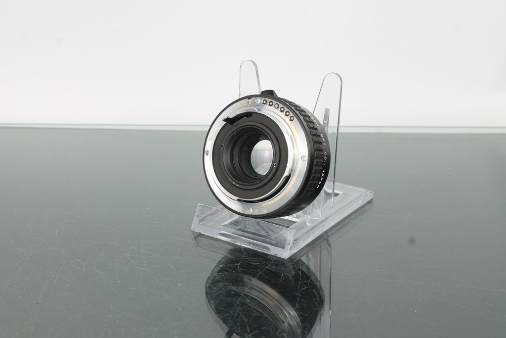 TAKUMAR - A 2x TELE - CONVERTER - Dutch|Thrift