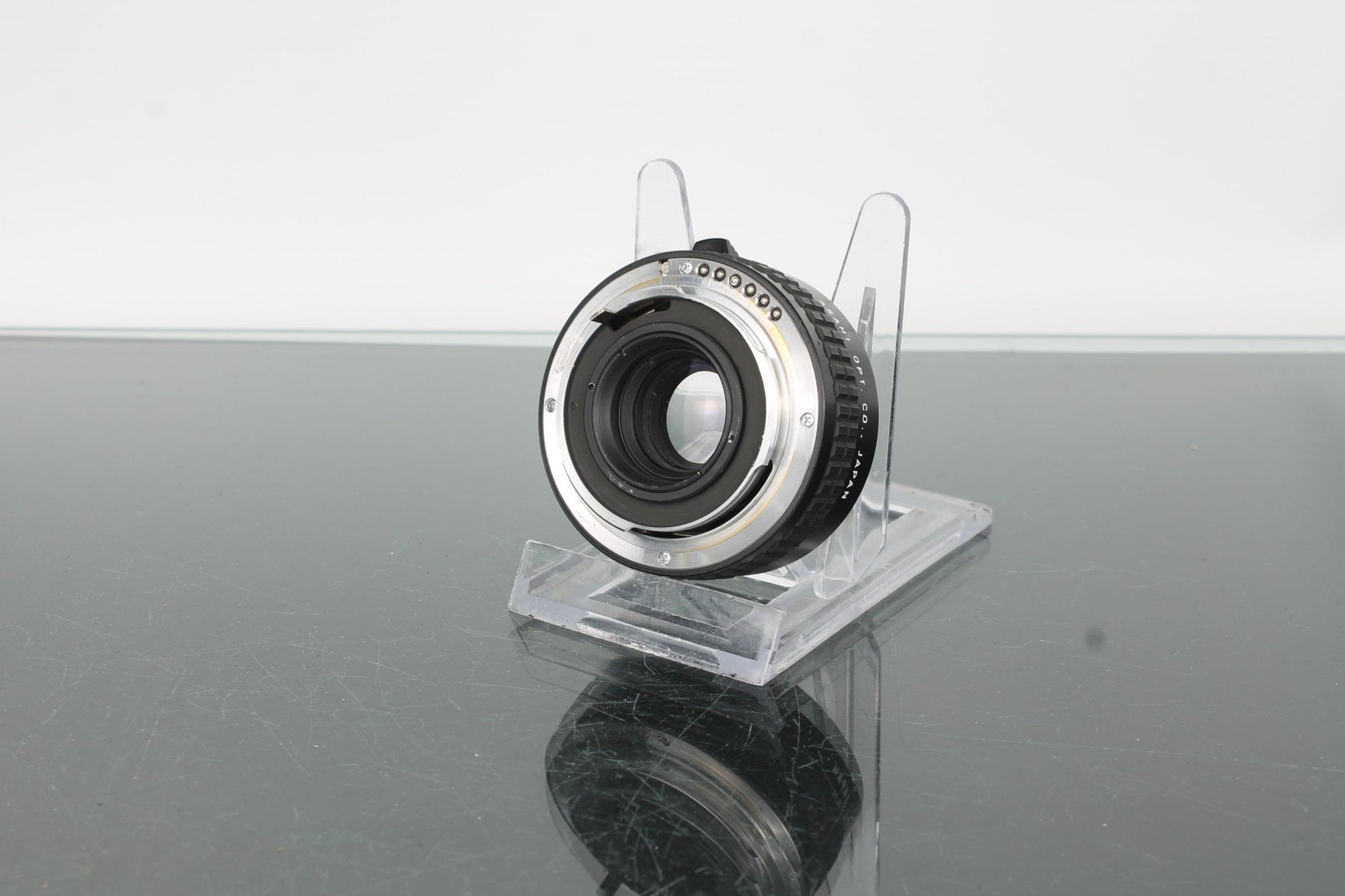 TAKUMAR - A 2x TELE - CONVERTER - Dutch|Thrift