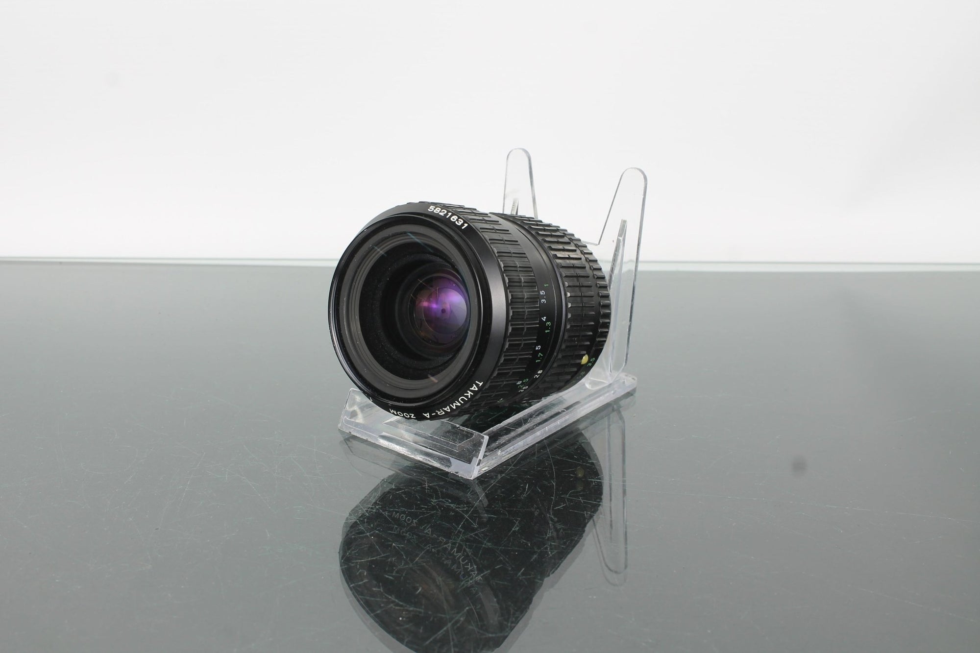 Takumar - A Zoom 1:3.5 - 4.5 28 - 80mm - Dutch|Thrift