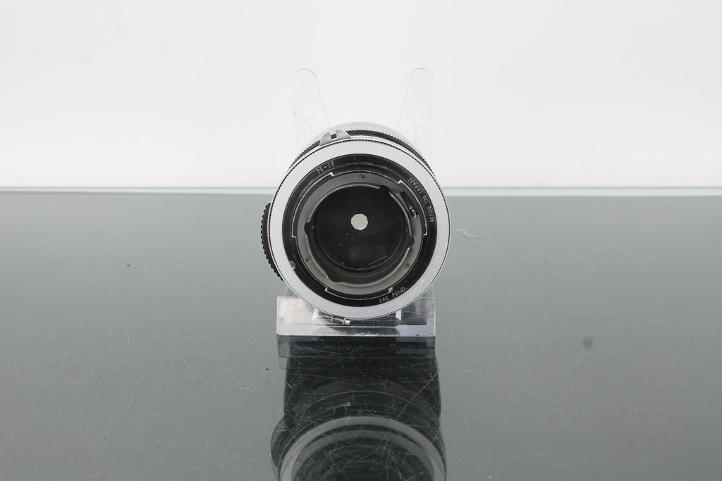 Tamron 1:2.8 F=135mm - Dutch|Thrift