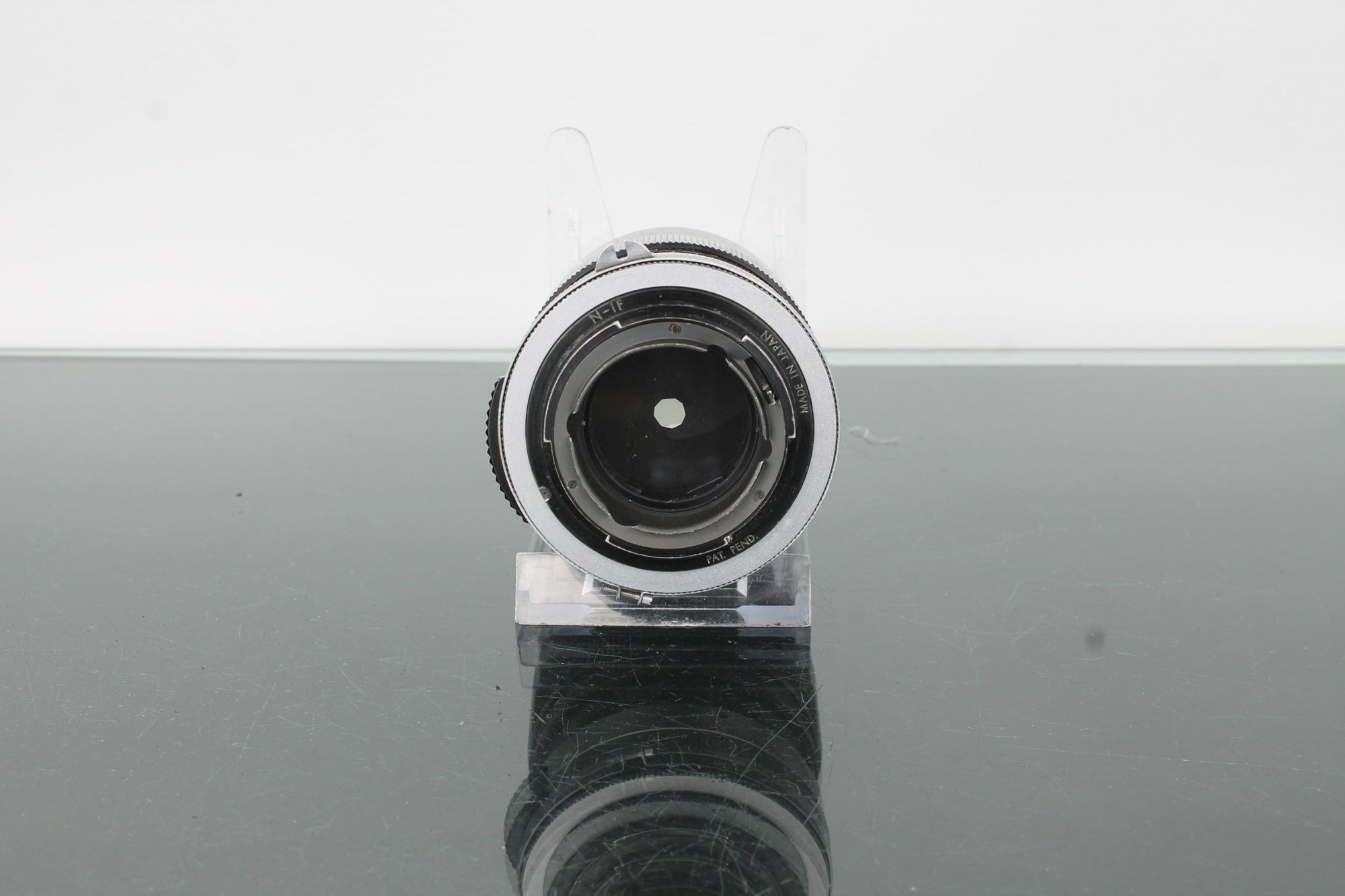 Tamron 1:2.8 F=135mm - Dutch|Thrift
