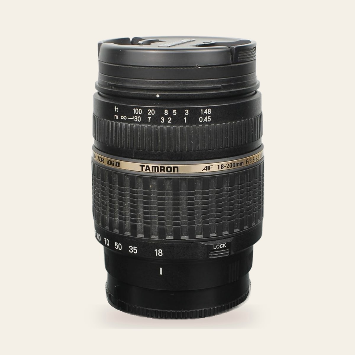 Tamron AF 18-200mm f/3.5-6.3 Macro + Kenko Digital Filter MC UV 62mm