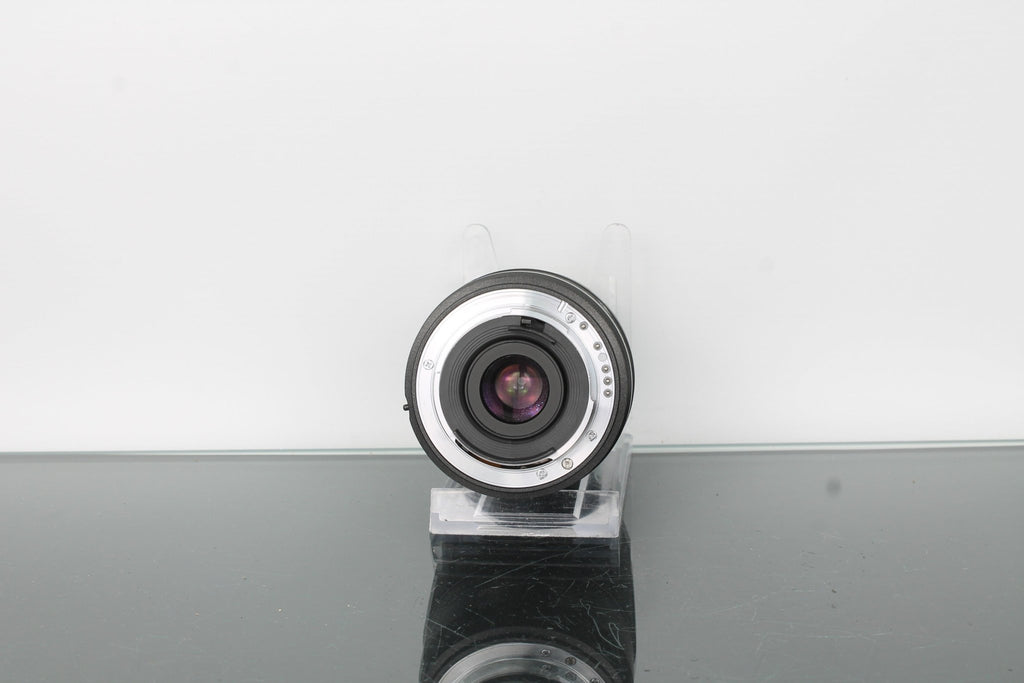 Tamron AF 80 - 210mm 1:4.5 - 5.6 - Dutch|Thrift