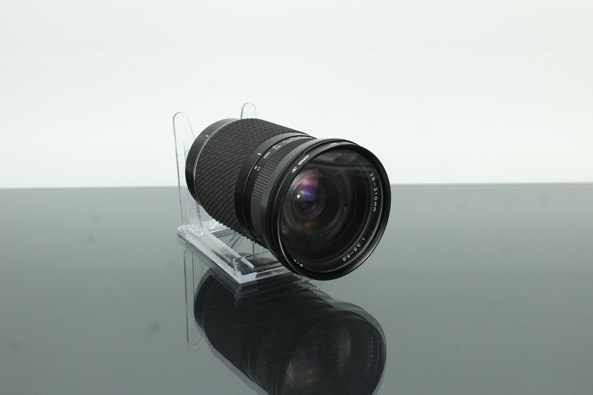 Tokina 75 - 210mm f/3.5 - 5.6 A Mount - Dutch|Thrift