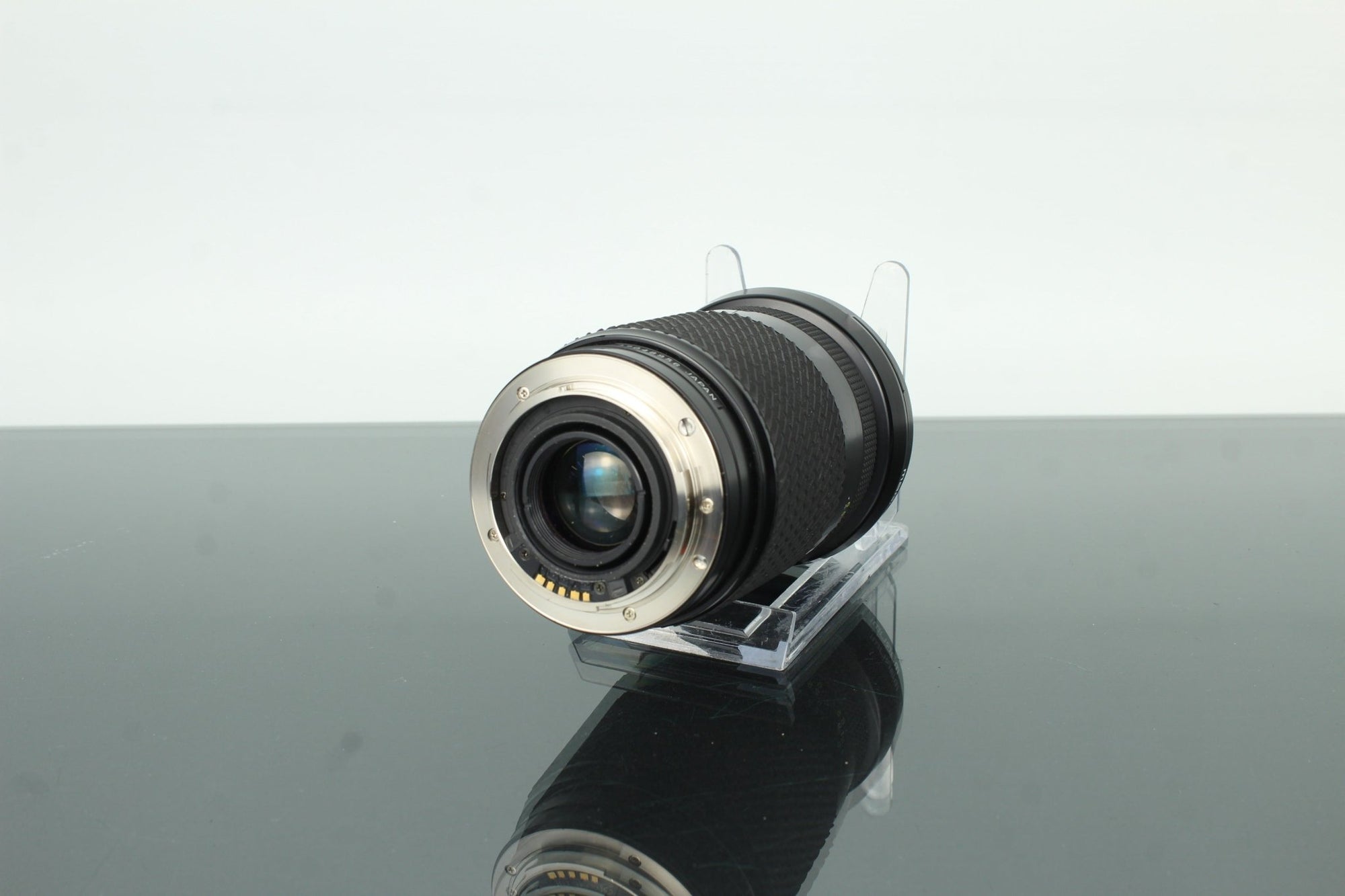 Tokina 75 - 210mm f/3.5 - 5.6 A Mount - Dutch|Thrift