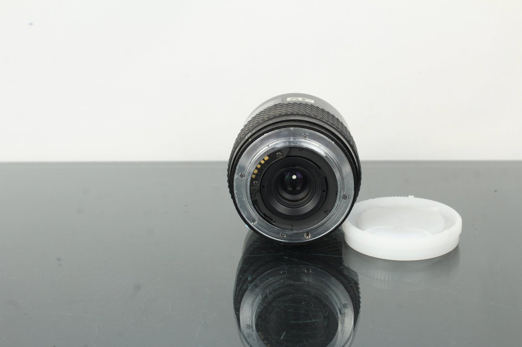 Tokina AF 70 - 210mm 1:4 - 5.6 A Mount - Dutch|Thrift