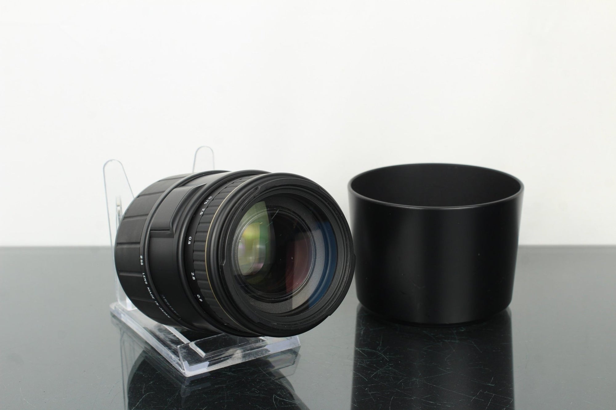 Tokina AF 80 - 200mm f/2.8 - Dutch|Thrift