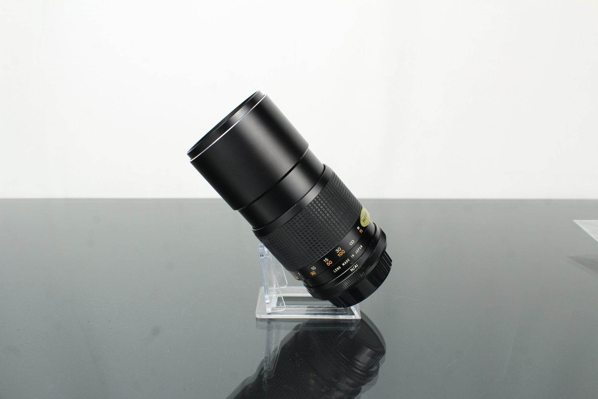 Tokina RMC 200mm 1:3.5 Nikon AI Mount - Dutch|Thrift