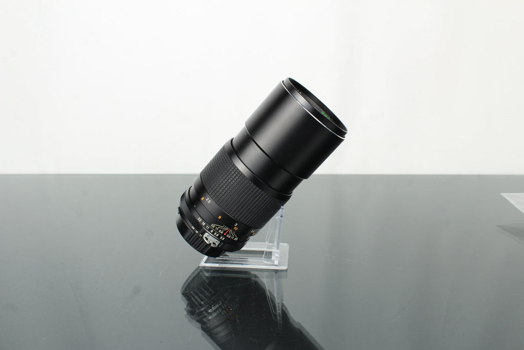 Tokina RMC 200mm 1:3.5 Nikon AI Mount - Dutch|Thrift