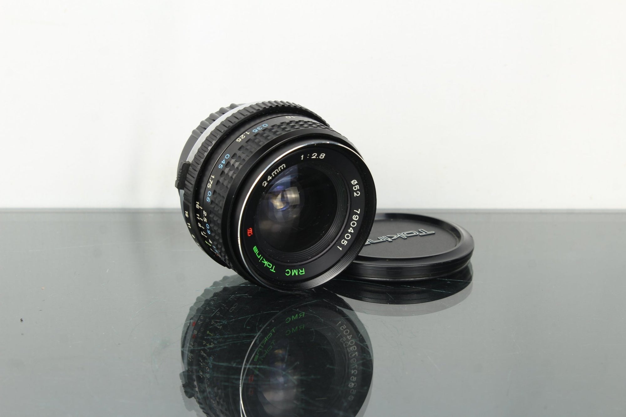 Tokina RMC 24mm 1:2.8 Olympus OM Mount - Dutch|Thrift