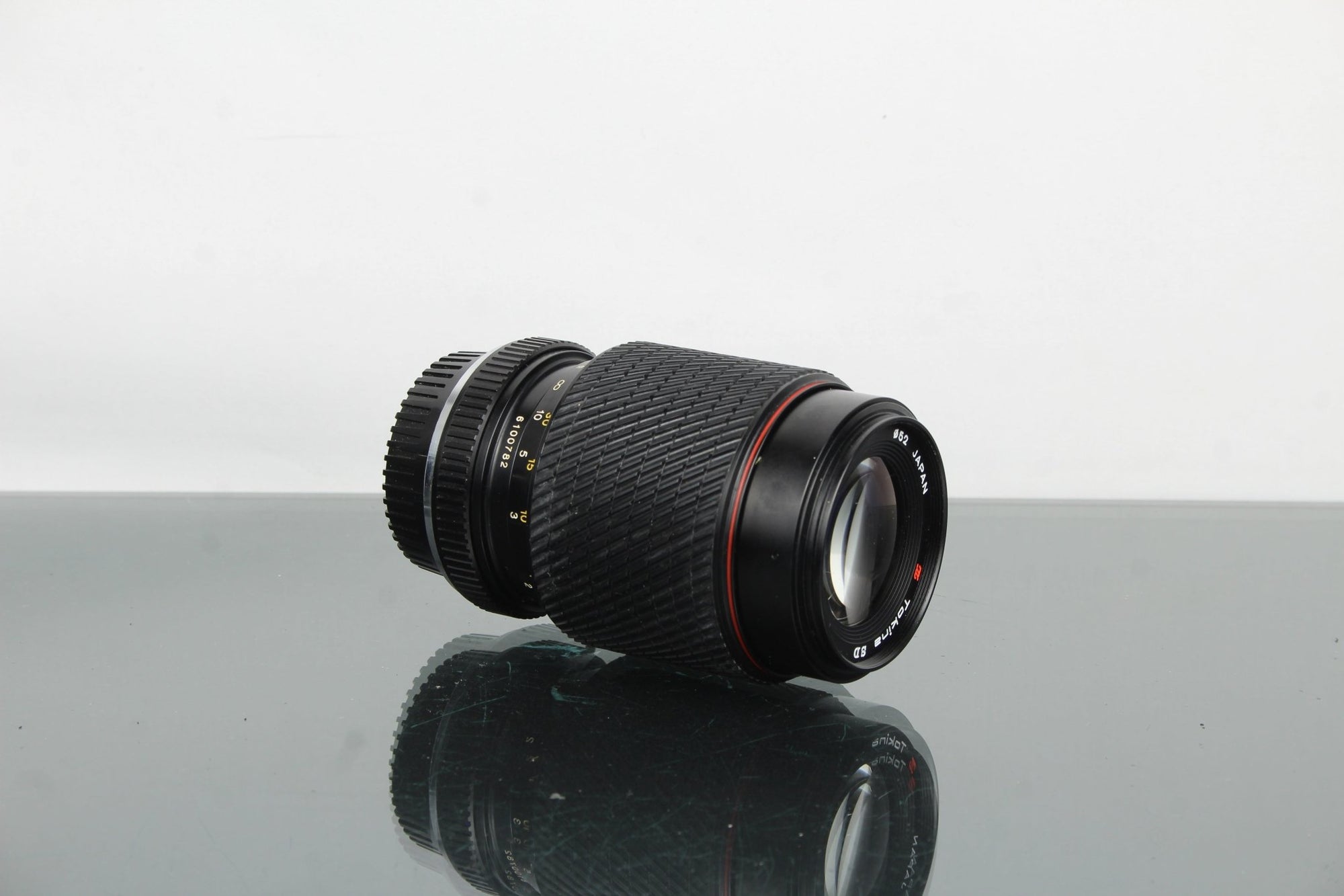 Tokina SD 70 - 210mm 1:4 - 5.6 Pentax PK Mount - Dutch|Thrift