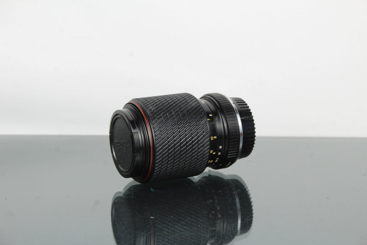 Tokina SD 70 - 210mm 1:4 - 5.6 Pentax PK Mount - Dutch|Thrift