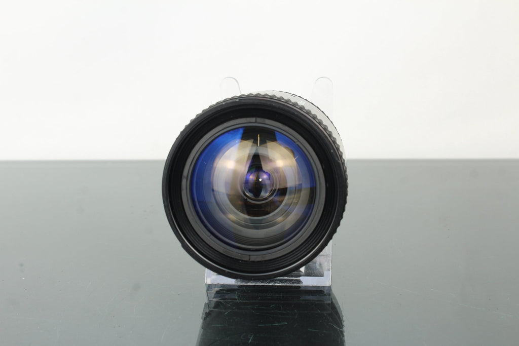 Tokina Super Mini Zoom AF 353 35 - 300mm F4.5 - 6.7 Nikon AF Mount - Dutch|Thrift