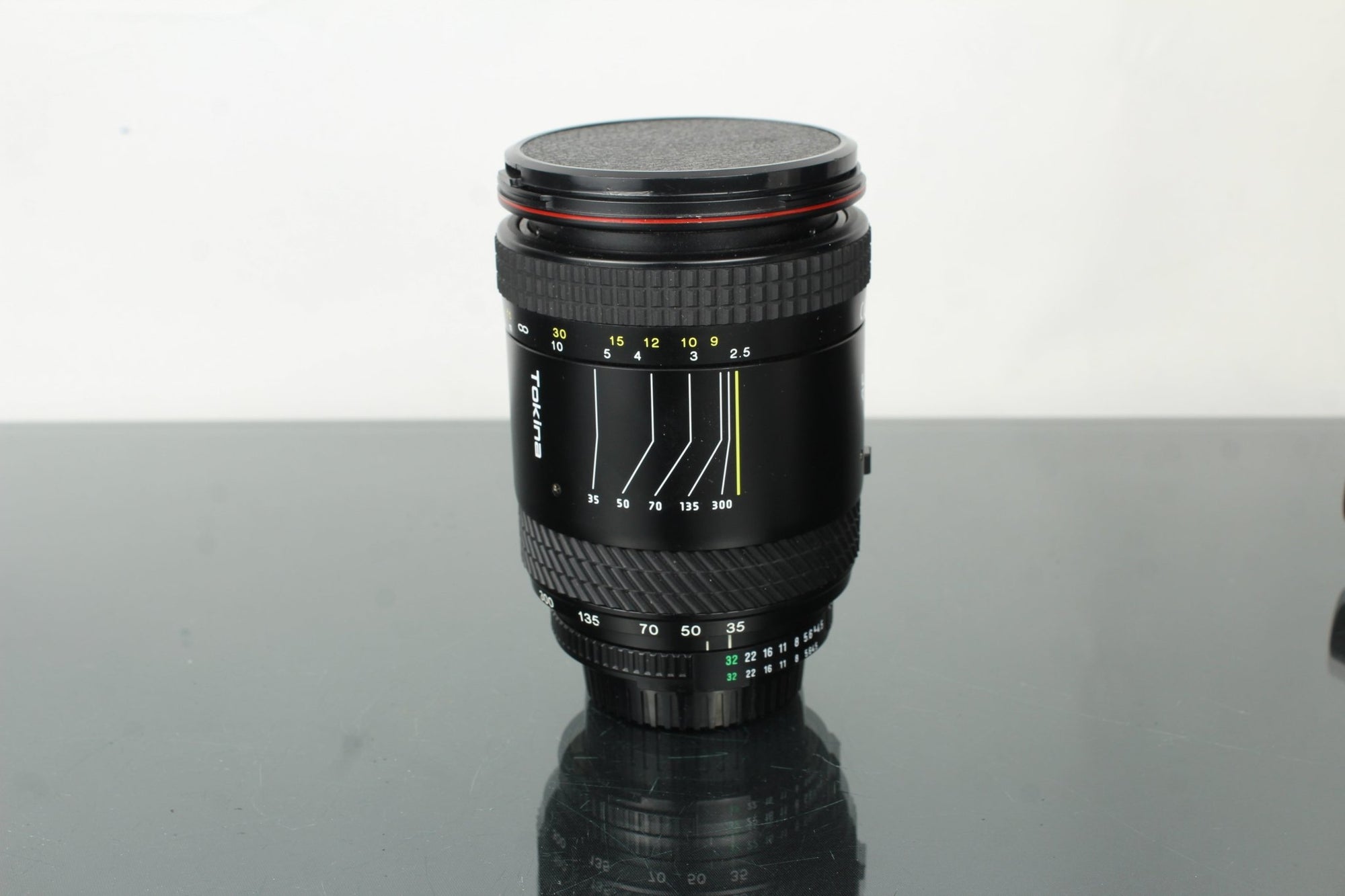 Tokina Super Mini Zoom AF 353 35 - 300mm F4.5 - 6.7 Nikon AF Mount - Dutch|Thrift