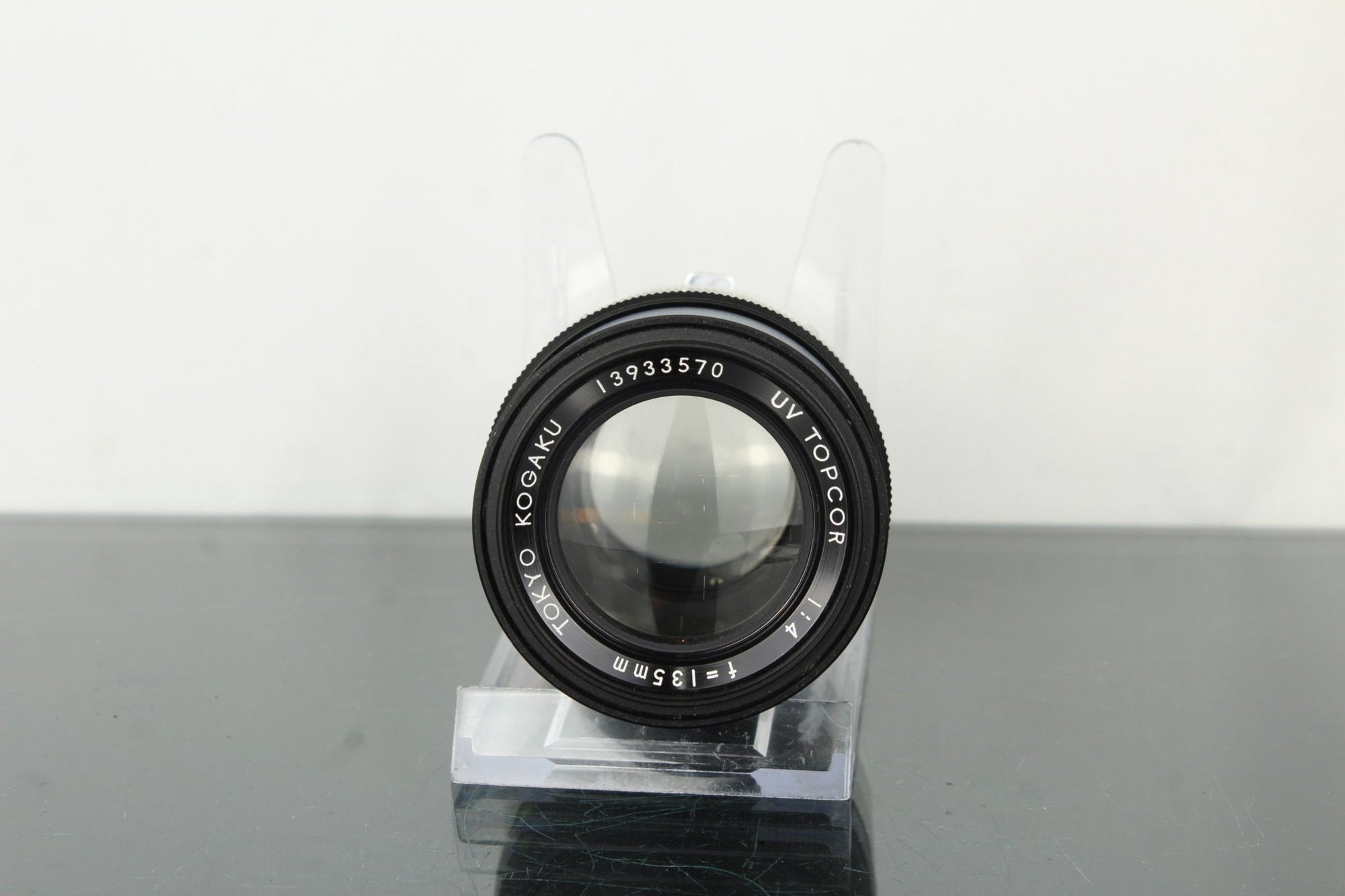 Tokyo Kogaku UV Topcor 135mm f/4 - Dutch|Thrift