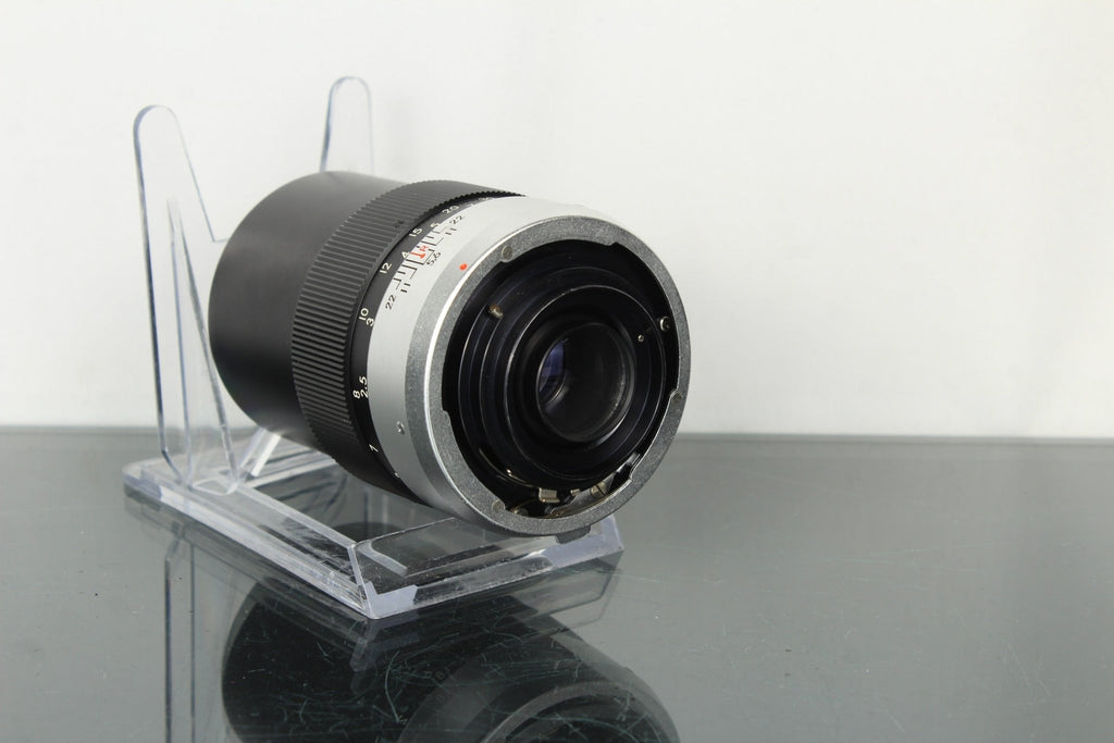 Tokyo Kogaku UV Topcor 135mm f/4 - Dutch|Thrift