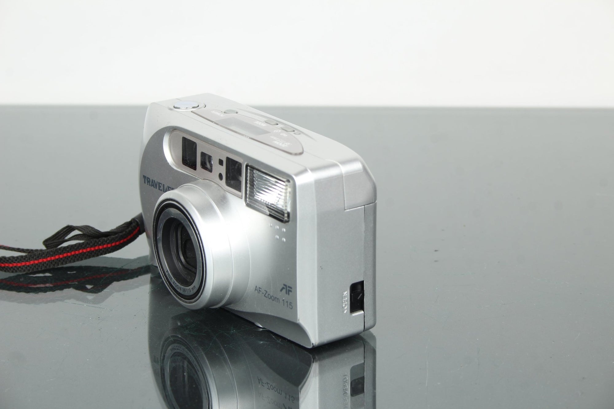 Traveler AF - Zoom115 - Dutch|Thrift