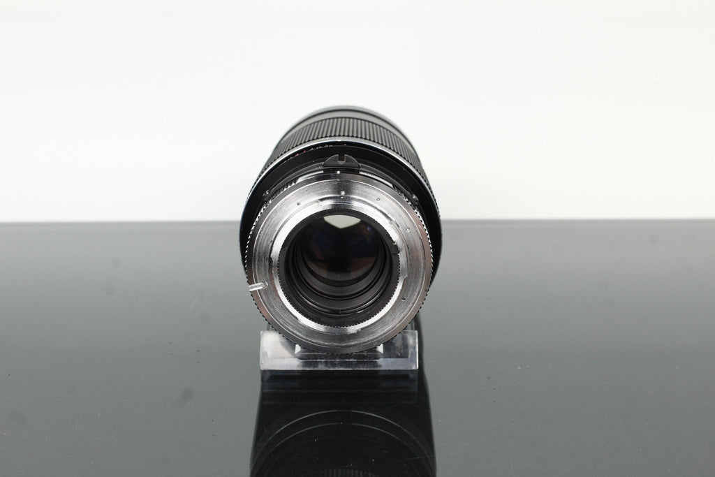 Upsilon Tele - lens 200mm f/2.8 - Dutch|Thrift