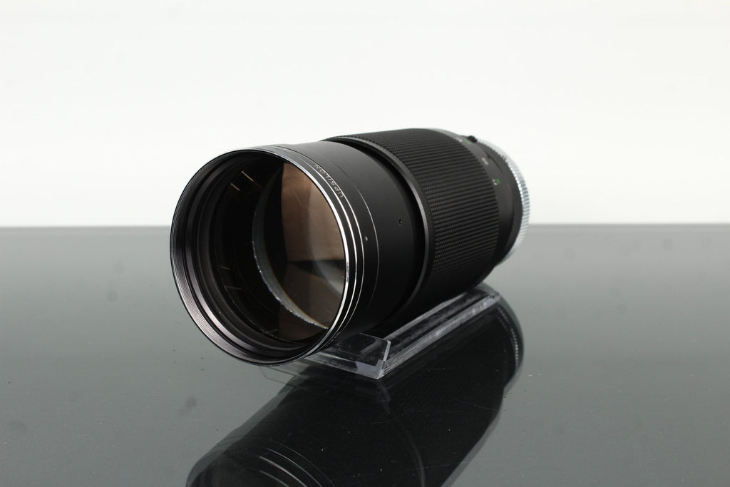 Upsilon Tele - lens 200mm f/2.8 - Dutch|Thrift