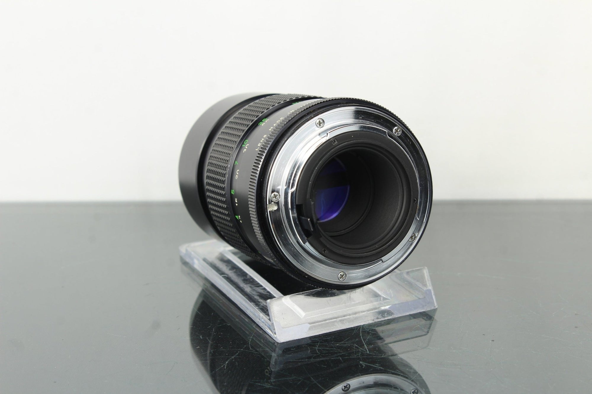 Vivitar 135mm f/2.8 Auto Telephoto - Dutch|Thrift