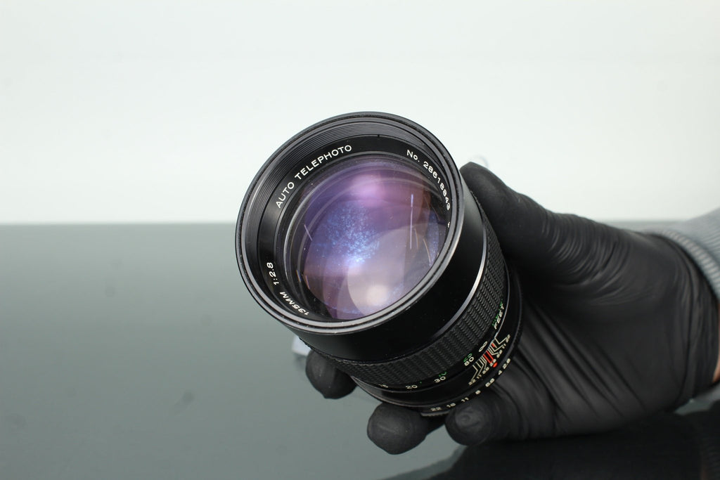 Vivitar 135mm f/2.8 Auto Telephoto Olympus OM - Dutch|Thrift