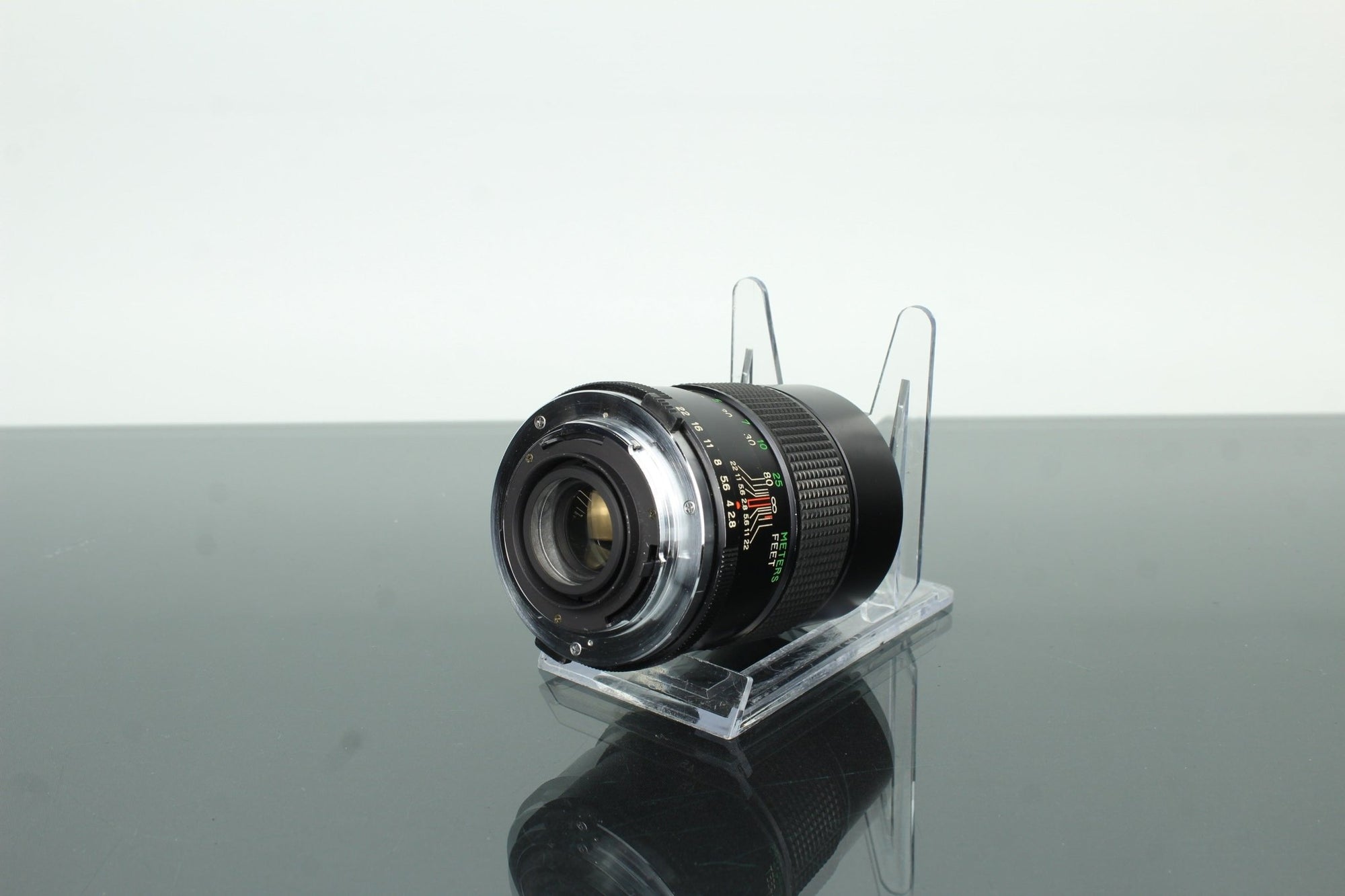 Vivitar 135mm f/2.8 Auto Telephoto Olympus OM - Dutch|Thrift