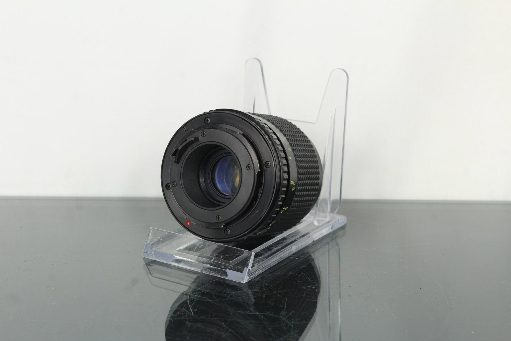 Vivitar 135mm f/3.5 AUTO VMC - Dutch|Thrift