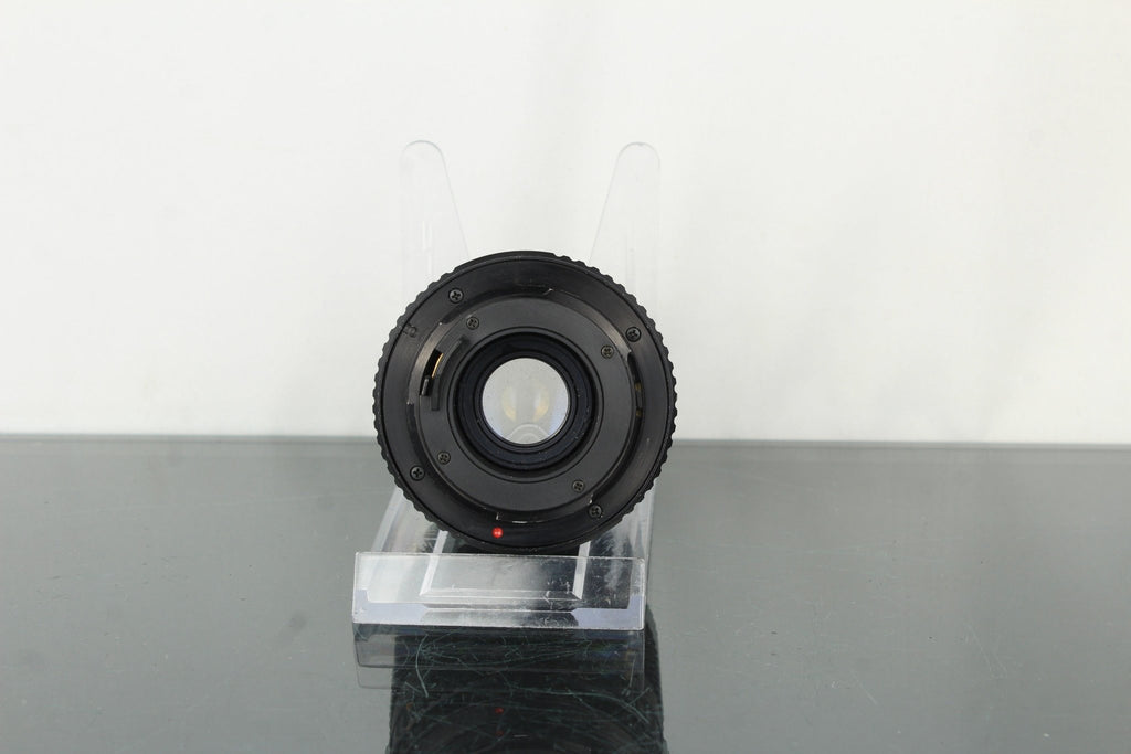 Vivitar 135mm f/3.5 AUTO VMC - Dutch|Thrift