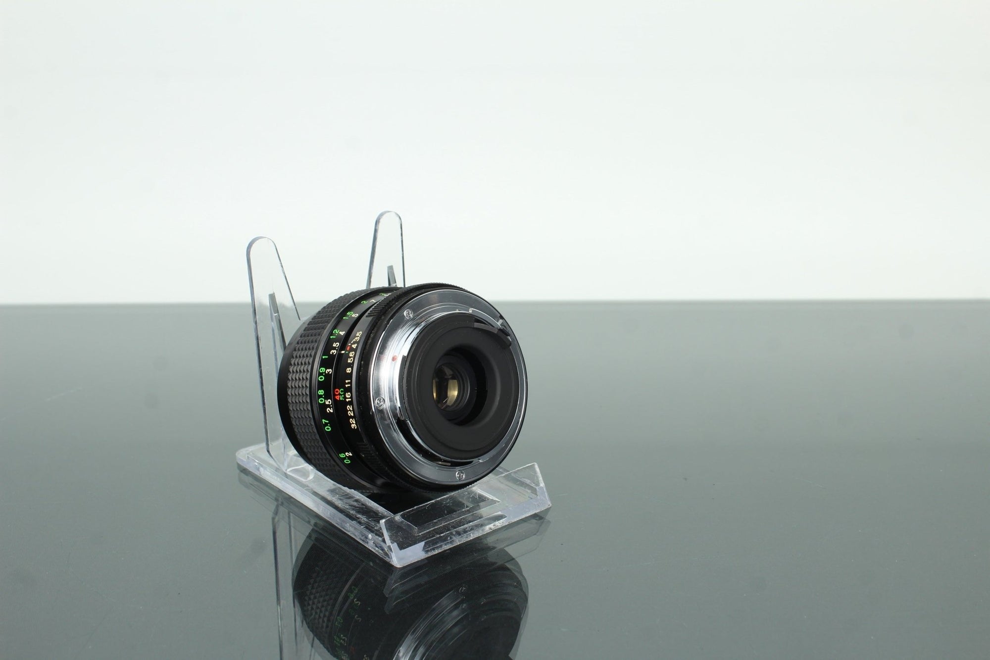 Vivitar 28 - 50mm f/3.5 - 4.5 MC Zoom - Dutch|Thrift