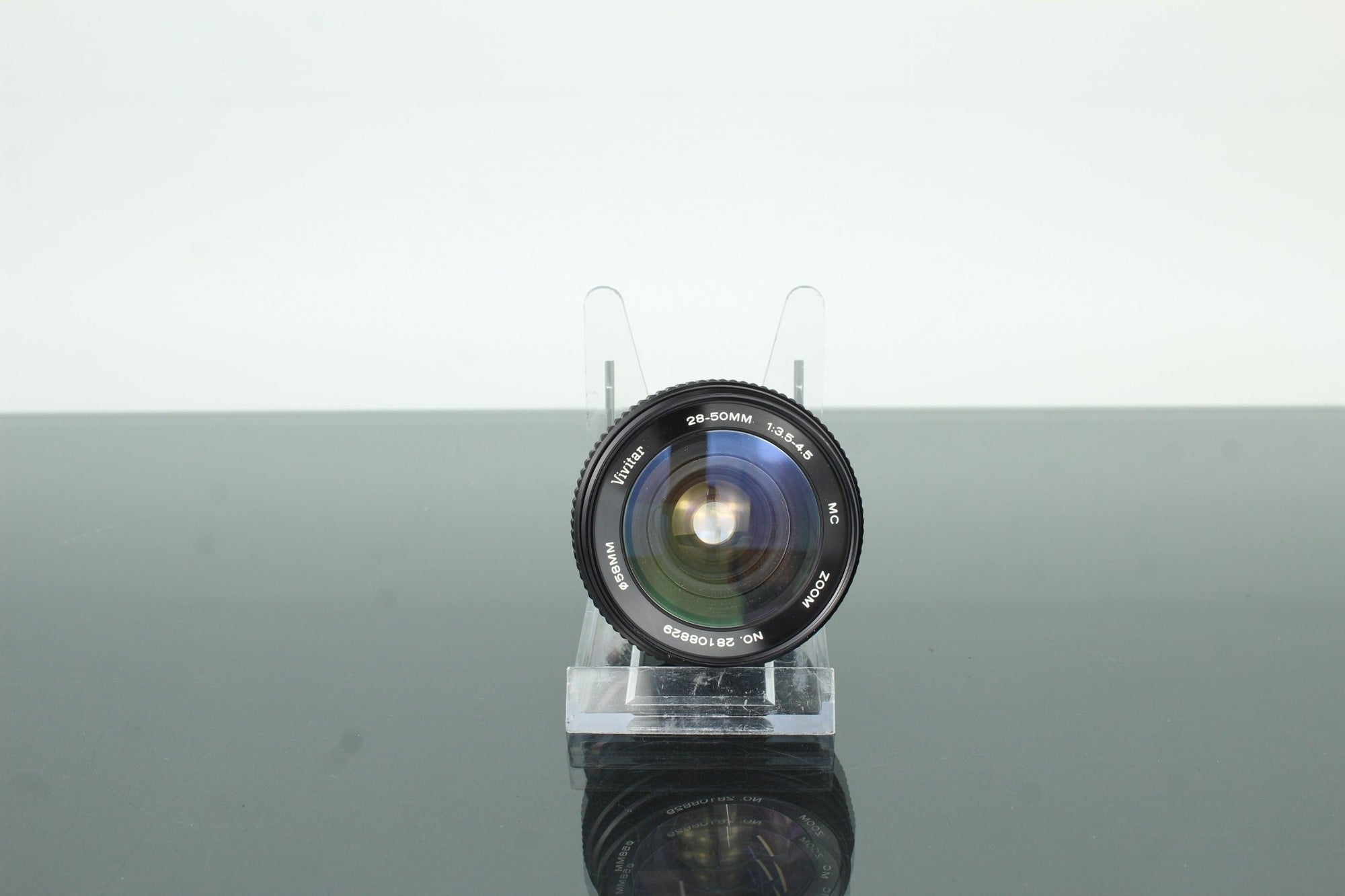 Vivitar 28 - 50mm f/3.5 - 4.5 MC Zoom - Dutch|Thrift