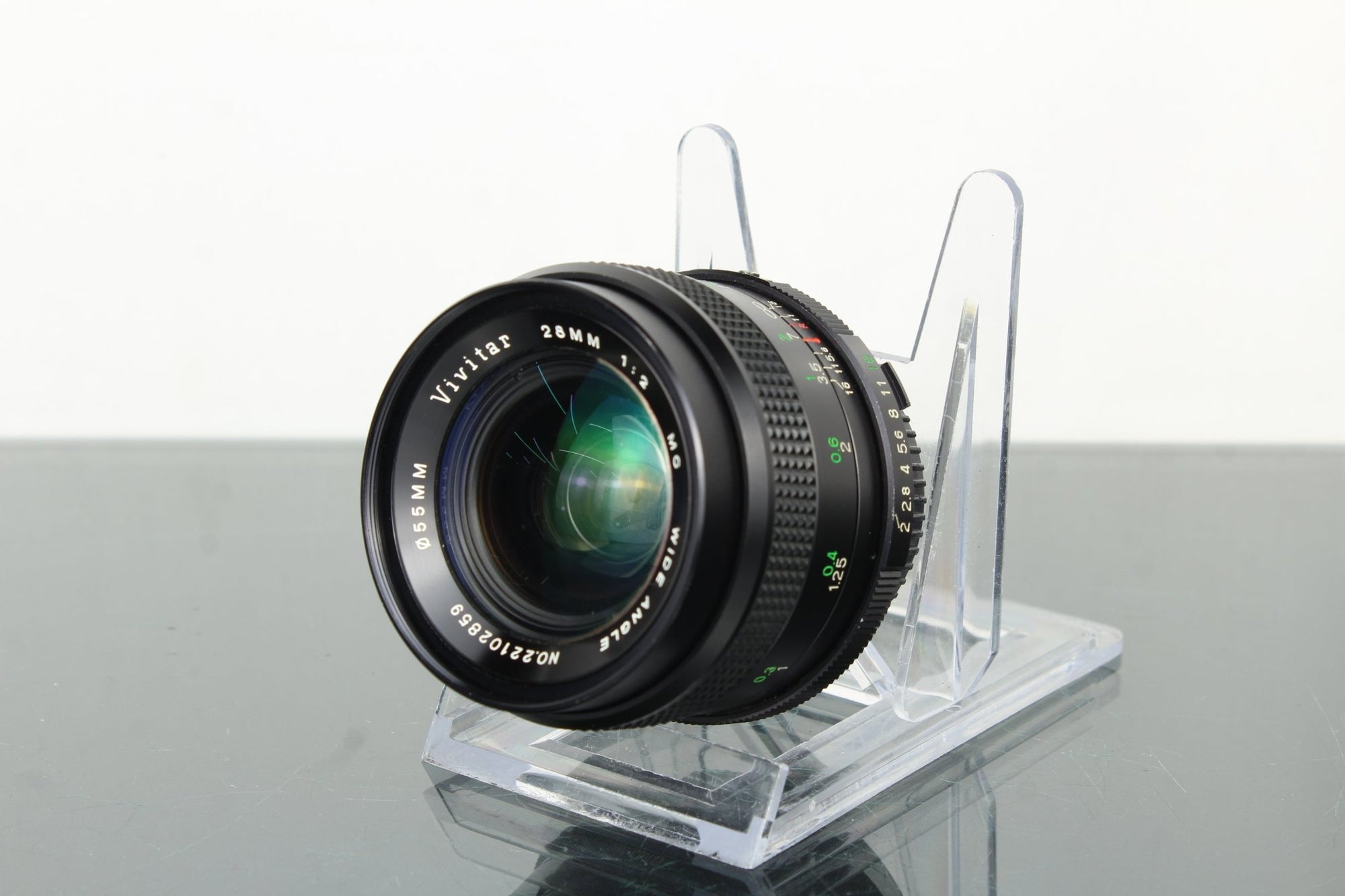 Vivitar 28mm 1:2 MC Minolta MD Mount - Dutch|Thrift