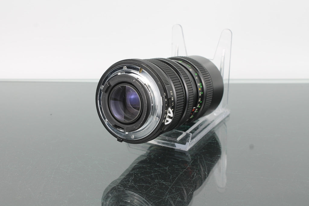 Vivitar 70 - 150mm 1:3.8 - Dutch|Thrift