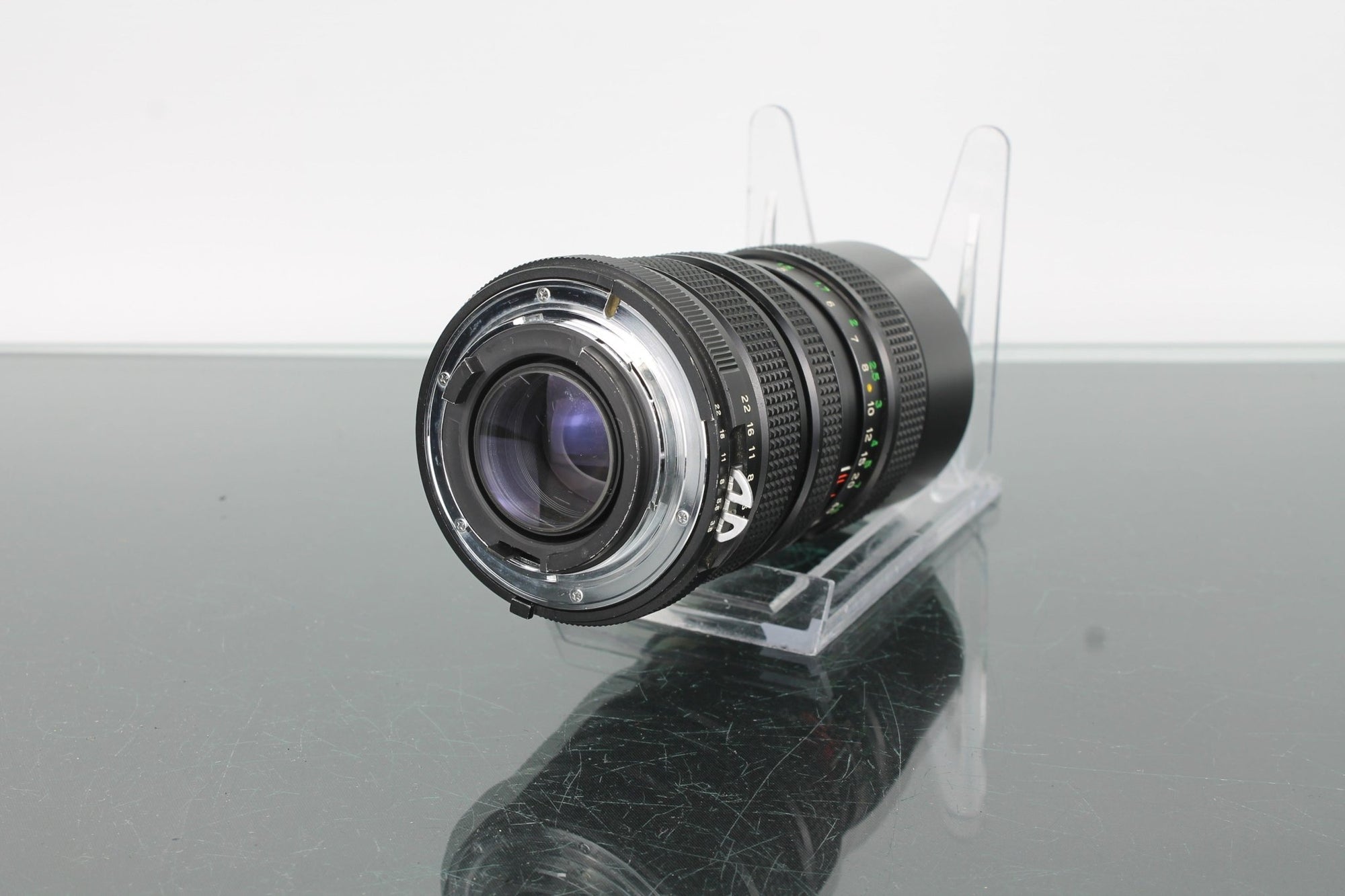 Vivitar 70 - 150mm 1:3.8 - Dutch|Thrift