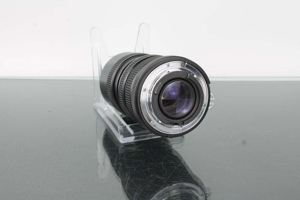 Vivitar 70 - 150mm 1:3.8 - Dutch|Thrift