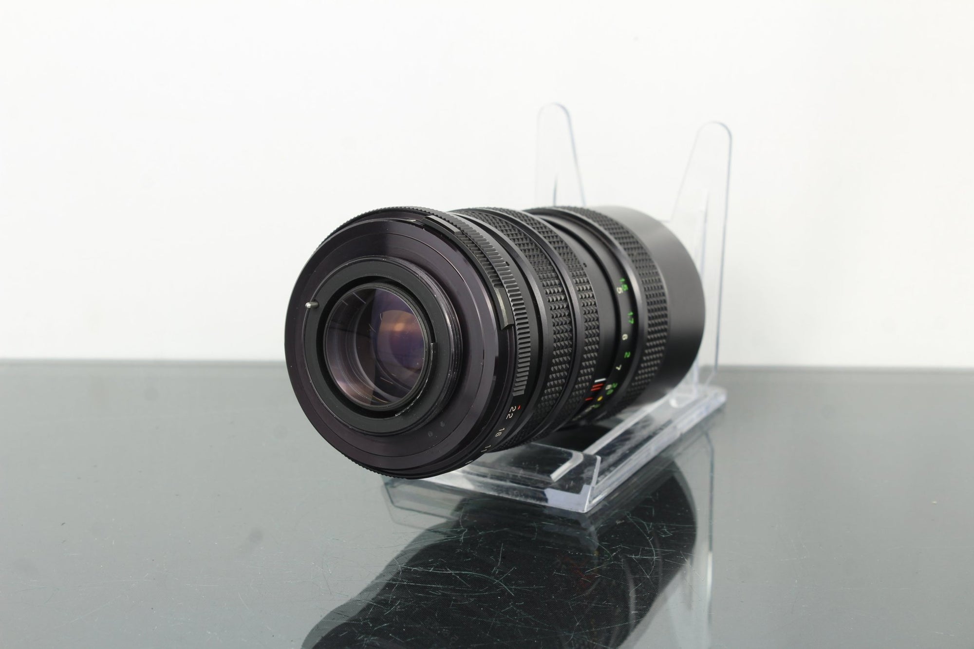 Vivitar 70 - 150mm 1:3.8 Close Focusing Auto Zoom M42 Mount - Dutch|Thrift