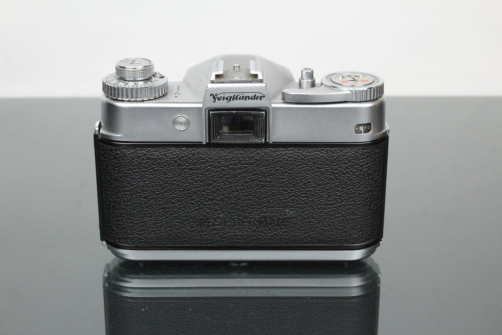 Voigtlander Bessamatic + 50mm f/2.8 Color - Skopar lens - Dutch|Thrift